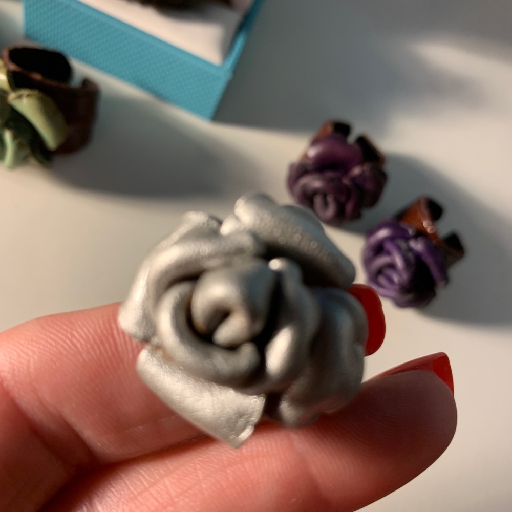 Ring - Picture 5 of 7